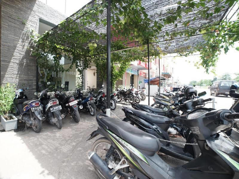 Os Hotel Batu Aji Batam Екстериор снимка